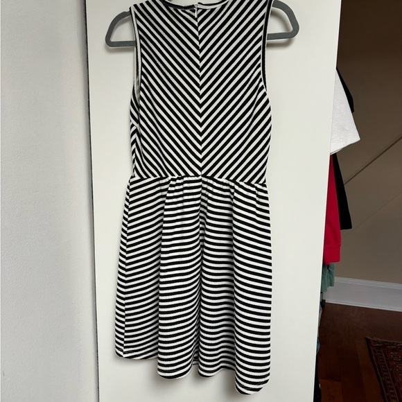 Stylish Black and White Striped Kids Dress - Picture 4 of 6